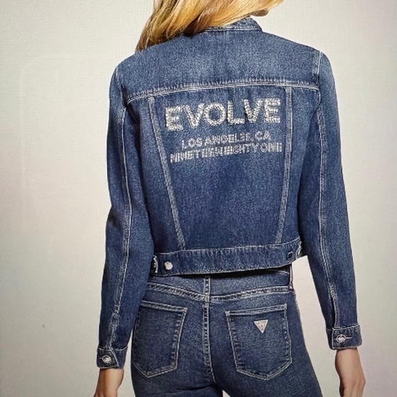 Guess Women's Delya Korean Trucker Denim Jacket - Picture 12 of 14